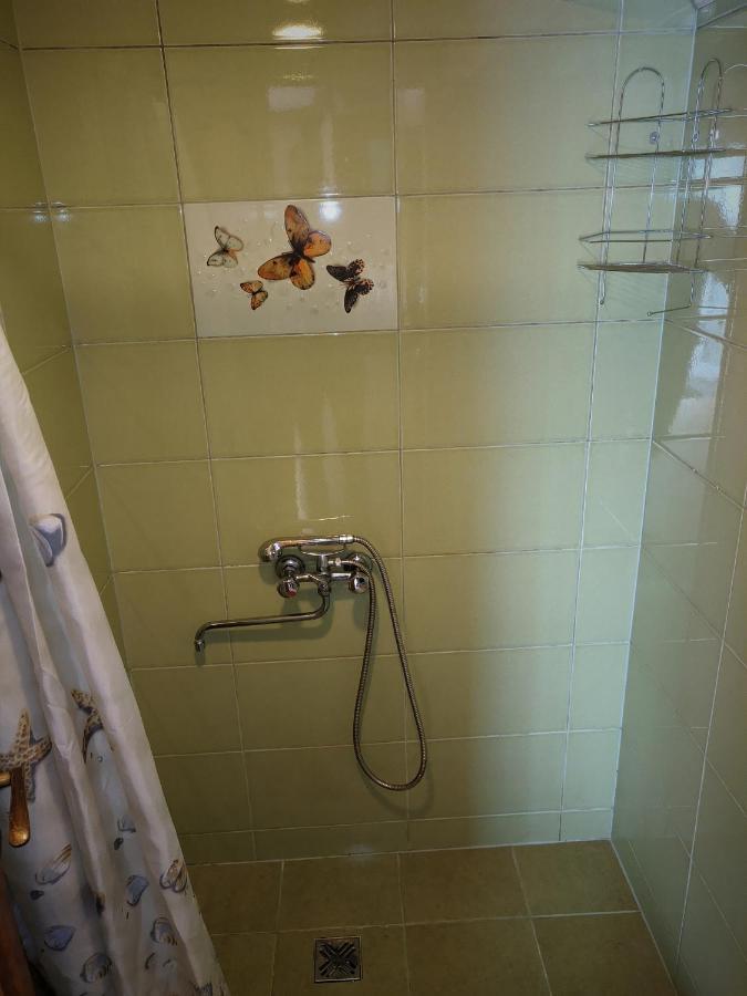 Guest House Nika - Cottages And Rooms In The Heart Of Palanga City Center Bagian luar foto